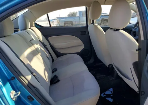 2020 Mitsubishi Mirage G4 Es z USA, uszkodzony, nr VIN ML32F3FJ2LHF09513